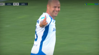 Legends 2004: Το υπέροχο γκολ του Κατσουράνη που ακυρώθηκε και το 1-0 από τον Γιαννακόπουλο (vids)