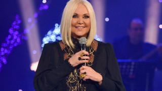 Ρούλα Κορομηλά: Κόλαφος κατά της εκμετάλλευσης των ζώων - «Αφήστε τα ήσυχα»