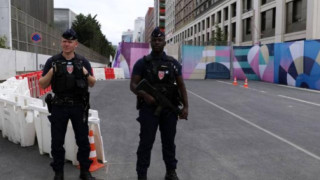 Παρίσι: Ρώσος σεφ συνελήφθη για «μεγάλης κλίμακας» συνωμοσία