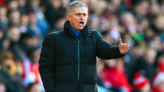 Ο Μουρίνιο έκανε «ντου» στον αγωνιστικό χώρο! (video)