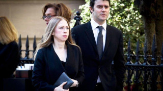 Ο γαμπρός του Κλίντον έχασε τα λεφτά του & φεύγει από την Ελλάδα!