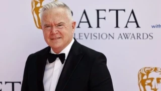 Βρετανία: Ένοχος για παιδική πορνογραφία δήλωσε ο πρώην παρουσιαστής του BBC, Χιου Έντουαρντς