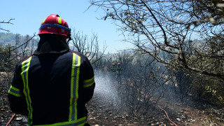 Ρέθυμνο: Ολονύχτια μάχη με τις φλόγες - Σηκώθηκαν εναέρια μέσα