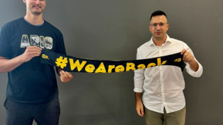 ΚΑΕ Άρης: Περιμένει Λαζέφσκι, αλλά κοιτάζει κι άλλους