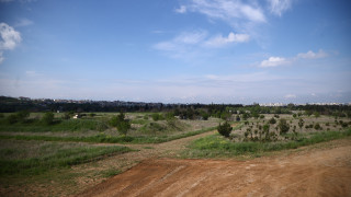 Θεσσαλονίκη: Έσβησε η πυρκαγιά στο πρώην στρατόπεδο Καρατάσιου