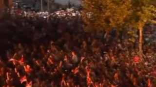 Σερβία: 40.000 άνθρωποι αποθέωσαν την αποστολή που ήρθε από Παρίσι