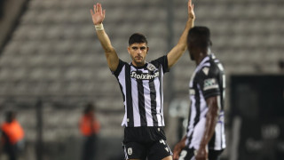 Η απογοήτευση του Τσάλοφ για το χαμένο πέναλτι και η αποθέωση του Κουλιεράκη (vid)