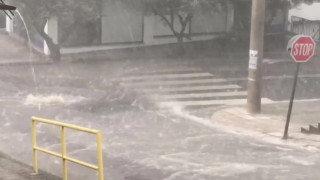 Ζημιές και σοβαρά προβλήματα στην Κοζάνη εξαιτίας σφοδρής χαλαζόπτωσης