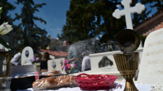 Κωνσταντινούπολη: 4 συλλήψεις για τη βεβήλωση του ελληνικού νεκροταφείου