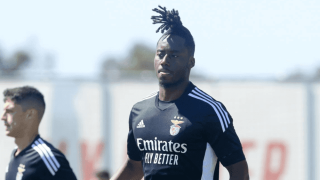 Το τρολάρισμα του Ολυμπιακού Νάουσας σε ΠΑΟΚ και ΠΑΟ για Μεϊτέ