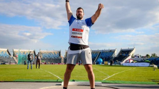 Στράτος Νικολαΐδης: «Πριμ μετά από 4 χρόνια, κράτος αδιάφορο, πώς να επιβιώσεις;»