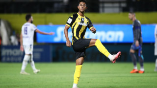 Άρης: Το πήρε... απόφαση ο Σαμόρα-Έκανε πρόταση γάμου στην αγαπημένη του