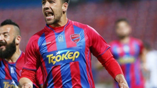 Μπακασέτας: «Εγώ δεν φωτογραφίζομαι με τη φανέλα του Ολυμπιακού!»