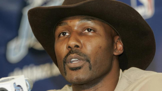 Ο... σκοτεινός Καρλ Μαλόουν: Υποψίες βιασμών, εξώγαμα και παρενόχληση της συζύγου του Κόμπι Μπράιαντ