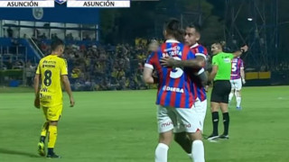 Ντεμπούτο με πρόκριση για Αραούχο: Αποδοκιμασίες για Χιμένεθ