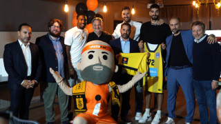 Πραγματοποιήθηκαν τα εγκαίνια του νέου instacar point στη  Θεσσαλονίκη