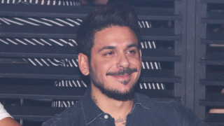 Stan: Τα τέσσερα δάχτυλα και η αγάπη του για την ΑΕΚ