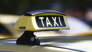 Τρανσοφοβική επίθεση στην Αθήνα: Ταξιτζής ξυλοκόπησε διεμφυλική γυναίκα