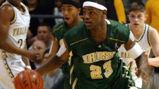 ΛεΜπρόν Τζέιμς: Φανέλα του από το... γυμνάσιο πουλήθηκε για αστρονομικό ποσό!