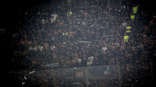 Επέστρεψε στην Ελλάδα ο ένας από τους οπαδούς του ΠΑΟΚ που ήταν υπό κράτηση