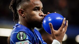 Η Τσέλσι φτιάχνει ειδικό λογαριασμό για τα... μπαλόνια του Ενκουνκού