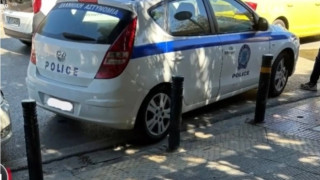 Περιπολικό πάρκαρε σε ράμπα ΑμεΑ μπροστά από τα δικαστήρια της Ευελπίδων
