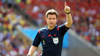 Βρετανικό   ντέρμπι    με…    καρτάκια      ρέφερι