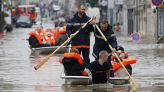 Ούτε       να      το       σκέφτεσαι,    θέλεις...