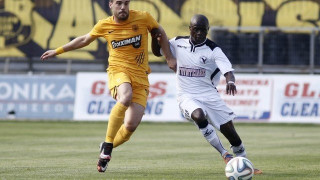 Ψώνια από το       «πάνω ράφι» για τη          Δόξα