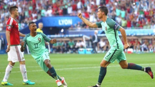 Φαβορί    και   αουτσάιντερ  στην κόψη του ξυραφιού