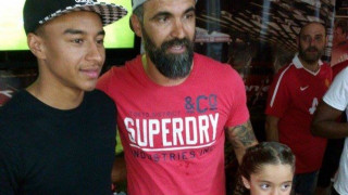 Κουίζ: Ποιος είναι ο ποδοσφαιριστής δίπλα στον Λίνγκαρντ!