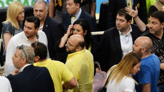 Ποινή – χάδι  σε ΑΕΚ  για την επίθεση  σε  Λάσκαρη