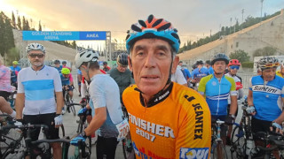 Σπαρτακιάδα: 80χρονος τρέχει με ποδήλατο 254 χιλιόμετρα!