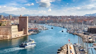 Μασσαλία: Μαχαίρωσαν 15χρονο τουλάχιστον 50 φορές και τον έκαψαν ζωντανό