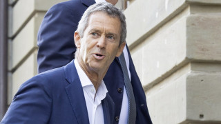 Μπένι Στάινμετζ: Ποιος είναι ο δισεκατομμυριούχος που συνελήφθη στην Ελλάδα