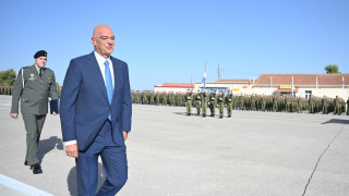 Δένδιας: Πού θα κάνει το «φανταρικό» ο γιος του, Στέφανος