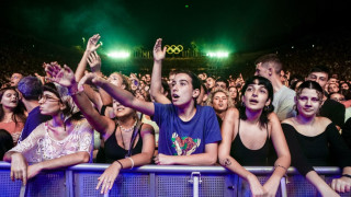 «Έσπασε» ταμεία η συναυλία στο Καλλιμάρμαρο - Από όλο τον κόσμο οι θεατές