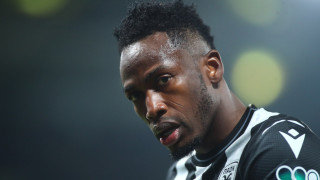 Γουέστ Χαμ και Έβερτον εξετάζουν τον Μπάμπα για τον Ιανουάριο!