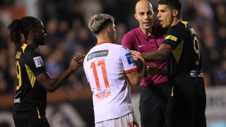 ΑΛΗΘΕΙΑ ΕΙΝΑΙ - Παράπονα της ΑΕΚ για διαιτητή και VAR: «Πέναλτι στον Πιερό, πάλι δεν βλέπουν παράβαση»