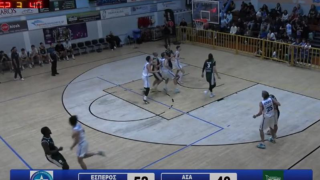 Απίστευτο σκηνικό με Γκαγκαλούδη: Tρίποντο με... σφαλιάρα σε αντίπαλό του