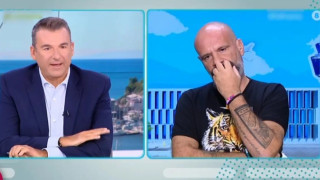 Γρηγόρης Μπάκας: «Δεν μου επιτρέπει το μπότοξ να χαμογελάσω, έχω κάνει 4 φορές, χθες το τελειοποίησα»