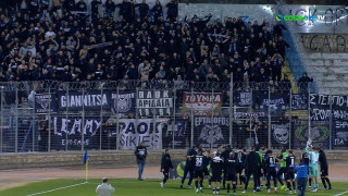 ΠΑΟΚ: Παίκτες και κόσμος έγιναν «ένα» στο ΔΑΚ Λαμίας