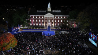 Εκλογές στις ΗΠΑ-Ντόναλντ Τραμπ: Το «πάρτι» στις αγορές και η αναφορά στη νεκρή πεθερά