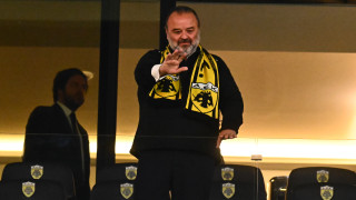 Ηλιόπουλος: Τα «έσπασε» στα μπουζούκια με Ρουβά