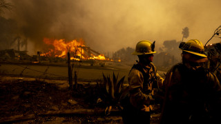 Καλιφόρνια: Τουλάχιστον 10.000 εκτοπισμένοι λόγω της πυρκαγιάς - Παρανάλωμα χιλιάδες σπίτια