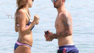 Η Ελένη Χατζίδου βάζει «φωτιά» στη Μύκονο!   (pics)