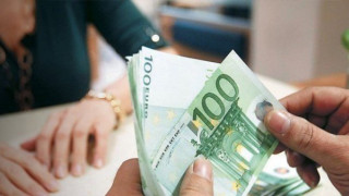 Ποιοι δικαιούνται επίδομα από 200€/μήνα σε 30 δήμους της χώρας