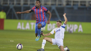 «Ο Μπεκάλι εμπλέκει τον Ολυμπιακό με τον Βαρέλα για λόγους τακτικής»