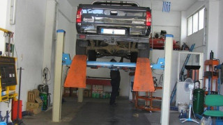 ΕΚΤΑΚΤΟ - Θεσσαλονίκη: «Μπούκαραν» σε συνεργείο υπό την απειλή όπλου