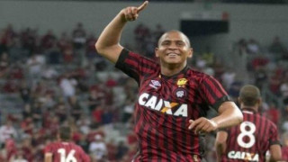 Ασος ρίσκου η Γερμανία,  άσος η Ατλ. Παραναένσε,  στο Χ η Γκοϊάς